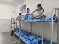 擂鼓镇小学：内务整理练本领 劳动教育育新人
