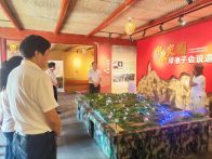 三支部联建红色寻访 激活基层党建新动能