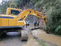 秦古鎮開展雨后道路路障清理工作