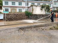 秦古鎮開展“洗街凈巷”行動