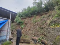 麻家渡镇：排查守牢平安底线 双节安全“不打烊”