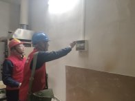 县供电公司上门服务护  航月饼店用电无忧