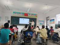 深耕课堂研不辍   共促成长绽芳华