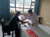 竹山一中：情系教师健康 体检温暖人心