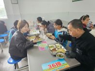 擂鼓中学：家校携手  “食”刻守护