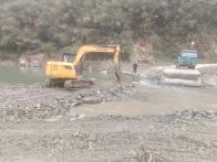 深河乡两道村：复修漫水便道  办好民生实事