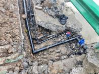 宝丰镇侯家湾村：自来水管网焕新颜  200余户村民告别“用水愁”