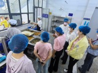 宝丰镇双坝小学：办好营养餐  助力学生快成长