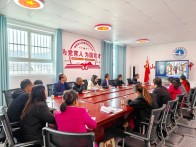 “帅艳名师工作室”赴文峰中学开展教研活动