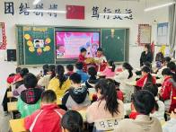 擂鼓镇小学：研思践悟启新程 名师引领助成长
