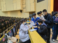 竹山一中：健康体检进校园  关爱学生促成长