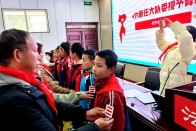 麻家渡镇小学：高举队旗跟党走 童心筑梦向未来