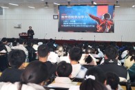 竹山一中：赋能科学学习 点亮成长之路