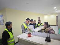 麻家渡镇：“黄马甲” 筑牢安全防线