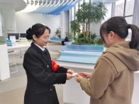 县数据局：证件速归“暖心窗” 政务服务“不失约”