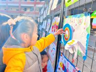 恒升小学举办拼音小报展