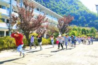 官渡镇中心学校交出2025年平安答卷“零失分”