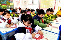 柿树坪小学：墨香润童心 笔尖绽芳华