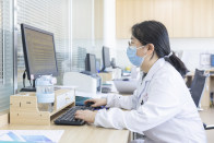 竹山县人民医院：“传帮带”中促成长 年轻医生获锦旗