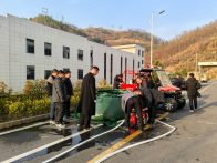 县应急管理局为17个乡镇发放146套尖端应急装备