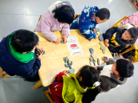 竹坪乡中心幼儿园：用石头“玩”出新花样