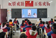 县第二实验小学开展“防一氧化碳中毒”安全教育