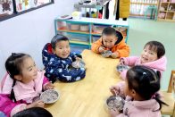 张振武幼儿园：浓情腊八 暖润童心