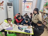 宝丰镇施洋路社区爱心托管班暖心开班