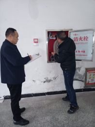 竹山一中开展开学安全隐患拉网式大排查