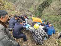 七旬老人寒夜走失  楼台派出所上演18小时生死搜救