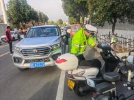 官渡派出所：筑牢安全屏障 守护学子归校