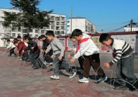 宝丰镇施洋小学开学首日课后服务“上线”