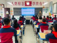 县第二实验小学：润心育德  阳光成长