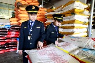 宝丰市场监管所：拧紧农资“安全阀” 当好春耕“护航员”