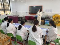 县实验幼儿园：开展专题培训　提升保育技能
