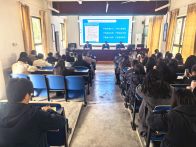 官渡镇中心学校：强师德铸师魂 守底线育新人