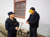  双台派出所前往辖区偏远乡村开展“送证上门”服务