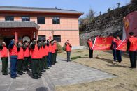 竹山退役军人“老带新” 续写“志愿红”担当