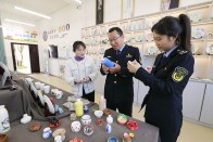  孩子玩的陶泥安全吗？宝丰市场监管所进校园现场“验货”