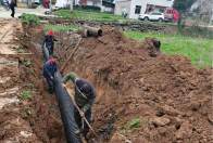 深河乡两道村启动破损污水管网复修工作