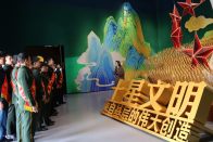 我县组织退役军人开展返乡实践活动