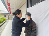 潘口乡：暖心服务送上门 情暖高龄老人心