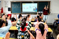 麻家渡镇小学：教研视导明方向  精准把脉助提升