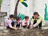 大廟鄉(xiāng)中心幼兒園開展種植勞動實踐活動