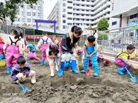 人民路幼兒園：童趣玩沙 樂(lè)享自然