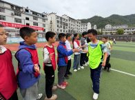 官渡九年一貫制學(xué)校：周周賽事燃校園 天天運(yùn)動(dòng)強(qiáng)體魄