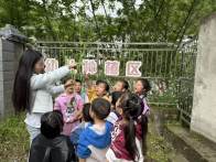 柳林鄉公祖幼兒園開展種植區實踐活動