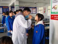 得勝中學開展口腔健康視力健康篩查