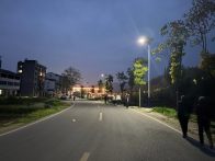 麻家渡镇：太阳能路灯亮起来 民生幸福暖起来