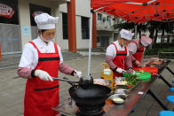 竹山二中举行食堂师傅厨艺比赛